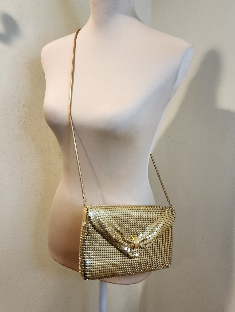 Gold Metallic Mesh Satchel Bag With Long Strap - Picture 2 of 14